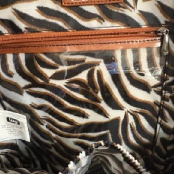 Lug-Vegan Leather Canter Backpack/Tote -Copper Brown-NWOT - Picture 4 of 4